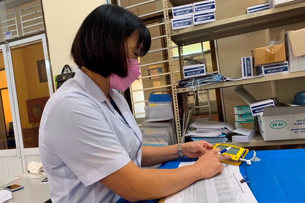 Công phu như… bảo quản vaccine COVID-19 -0