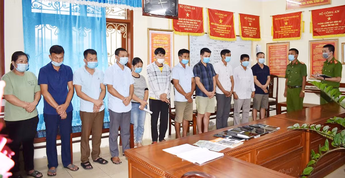 Phá đường dây lô đề với doanh thu hơn 600 triệu đồng/ngày -0