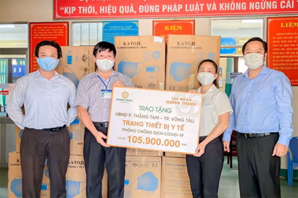 Tập đoàn Hưng Thịnh tiếp thêm nguồn lực giúp các tỉnh, thành chống dịch COVID-19 -0