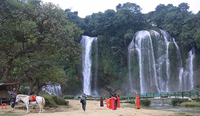 Hoạt động du lịch chuẩn bị phục hồi -0