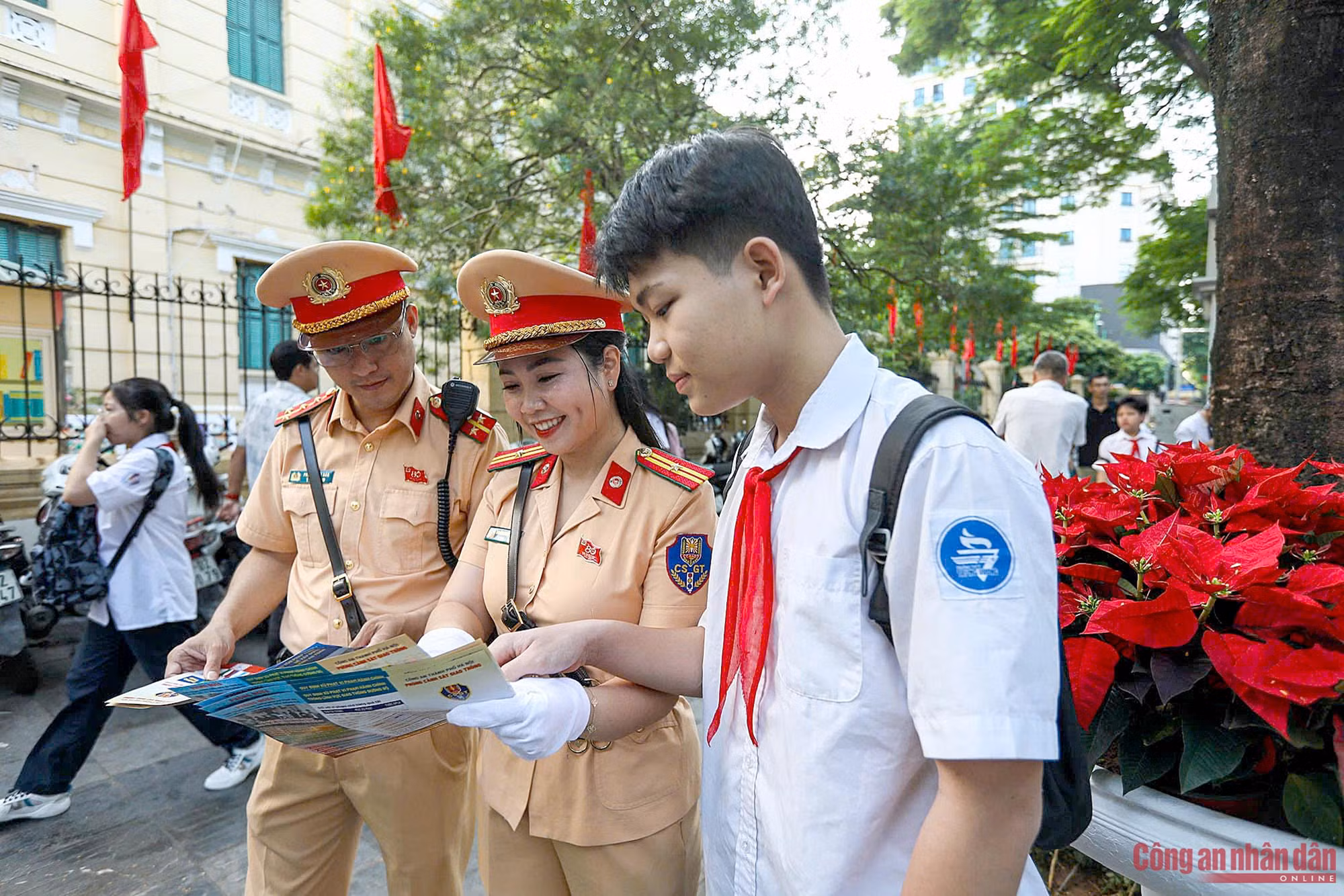 Đảm bảo -3