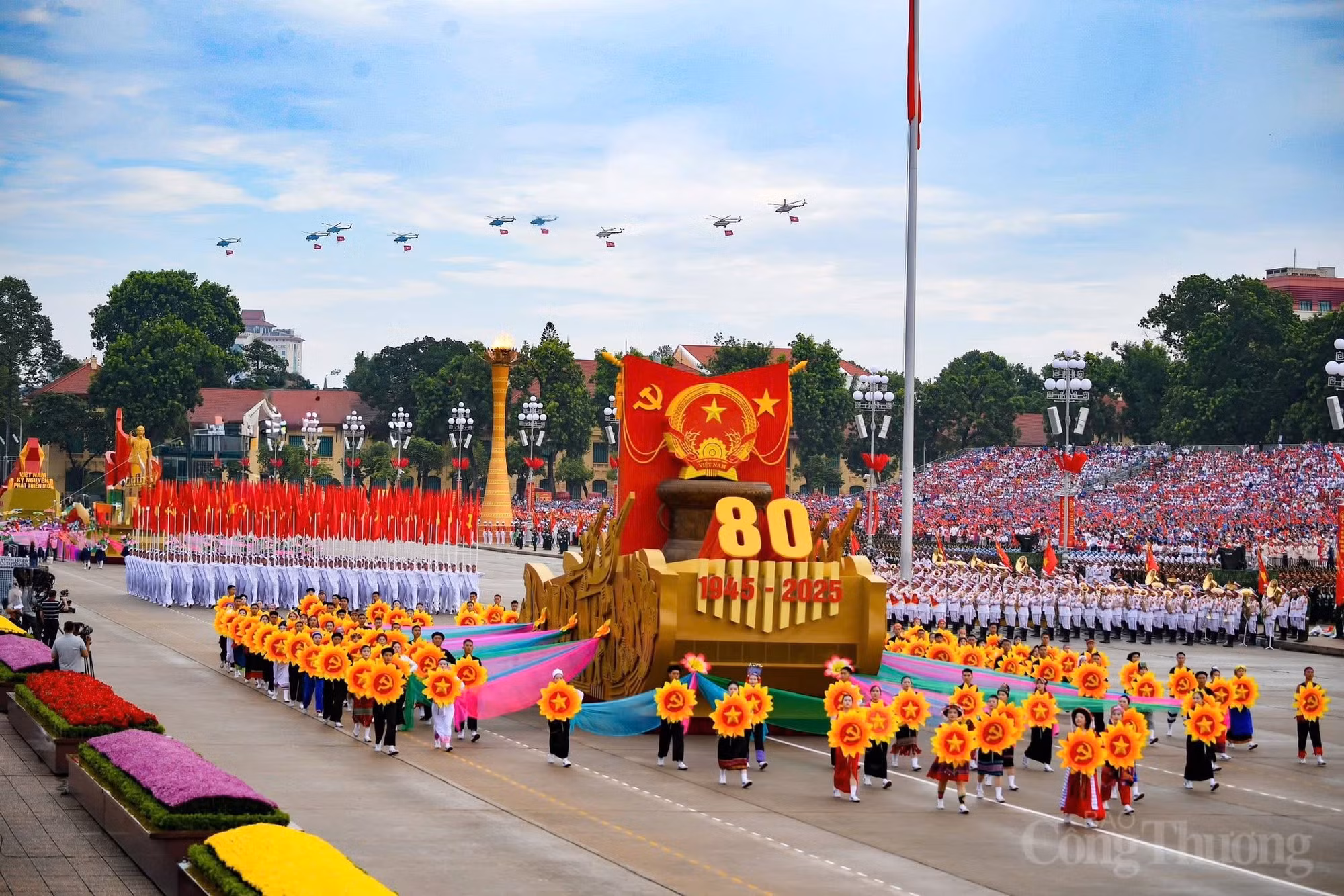 Mãi tự hào là người con đất Việt -1