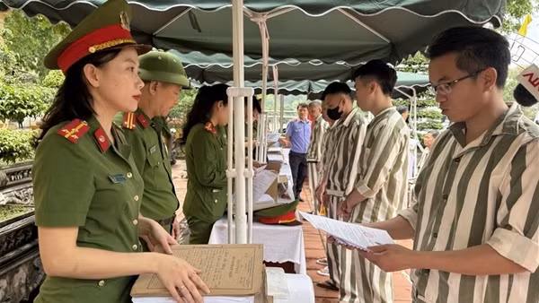 Sẵn sàng cho ngày đặc xá