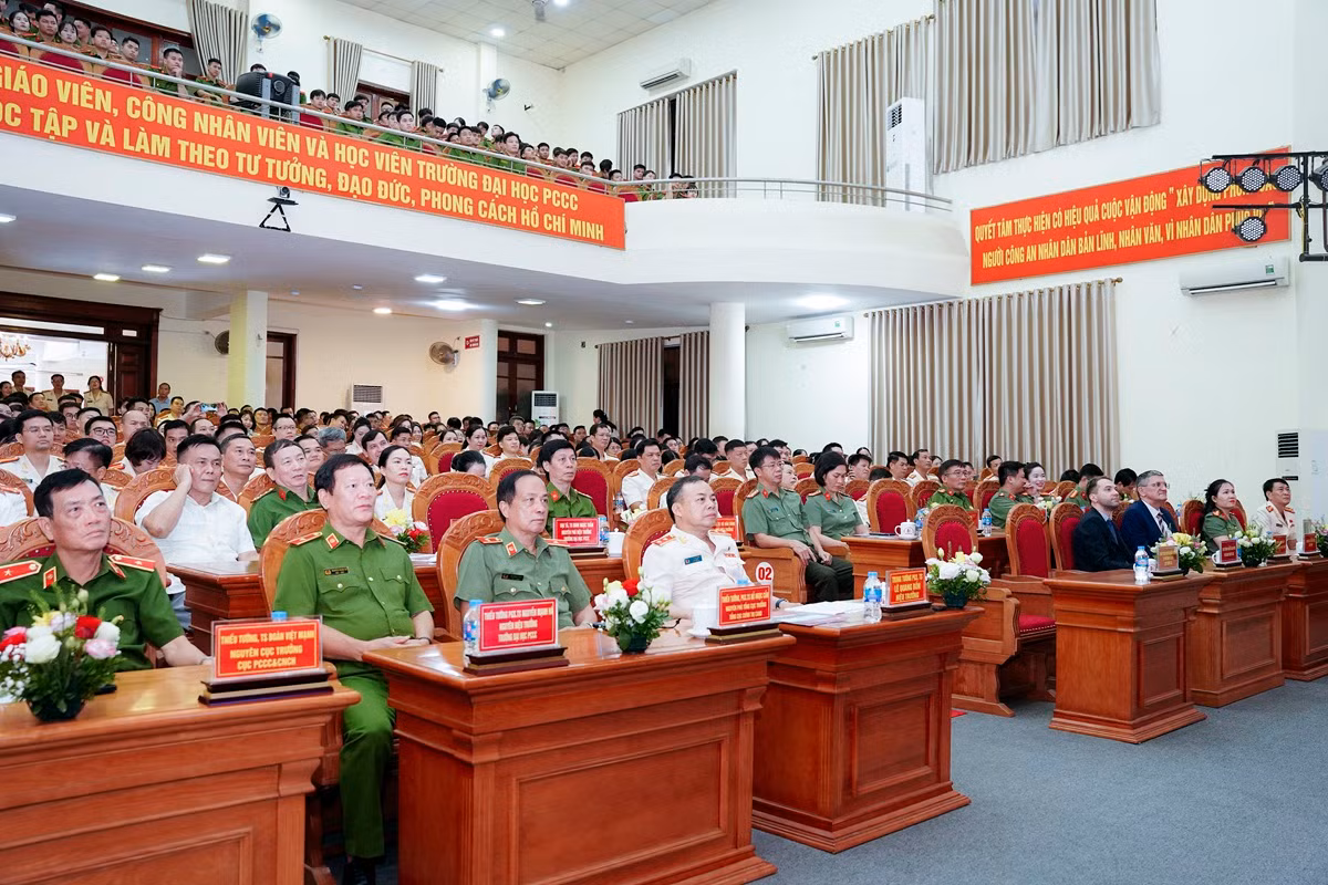 Đổi mới toàn diện, đột phá trong đào tạo để nâng cao chất lượng nguồn nhân lực Cảnh sát PCCC&CNCH -0