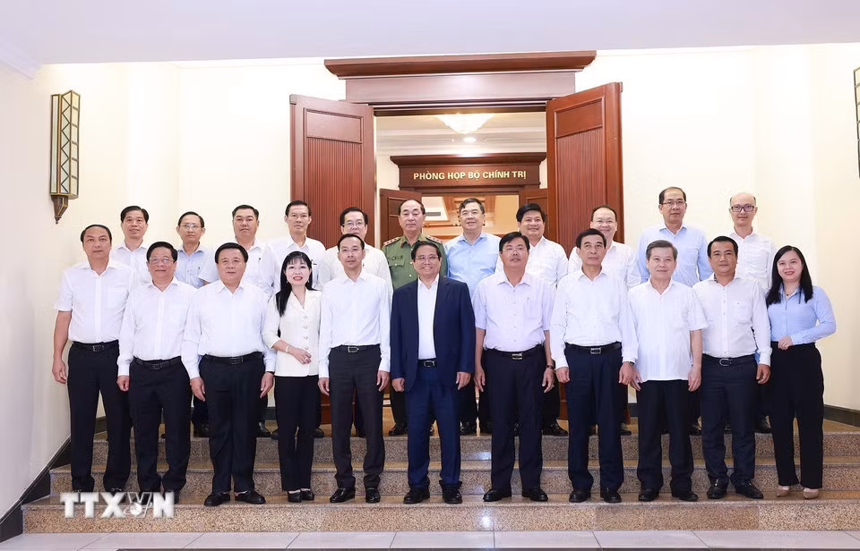 Bộ Chính trị làm việc với Ban Thường vụ Tỉnh ủy các tỉnh An Giang và Lâm Đồng -0