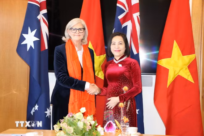 Ý nghĩa chuyến thăm Việt Nam của Toàn quyền Australia Sam Mostyn -0