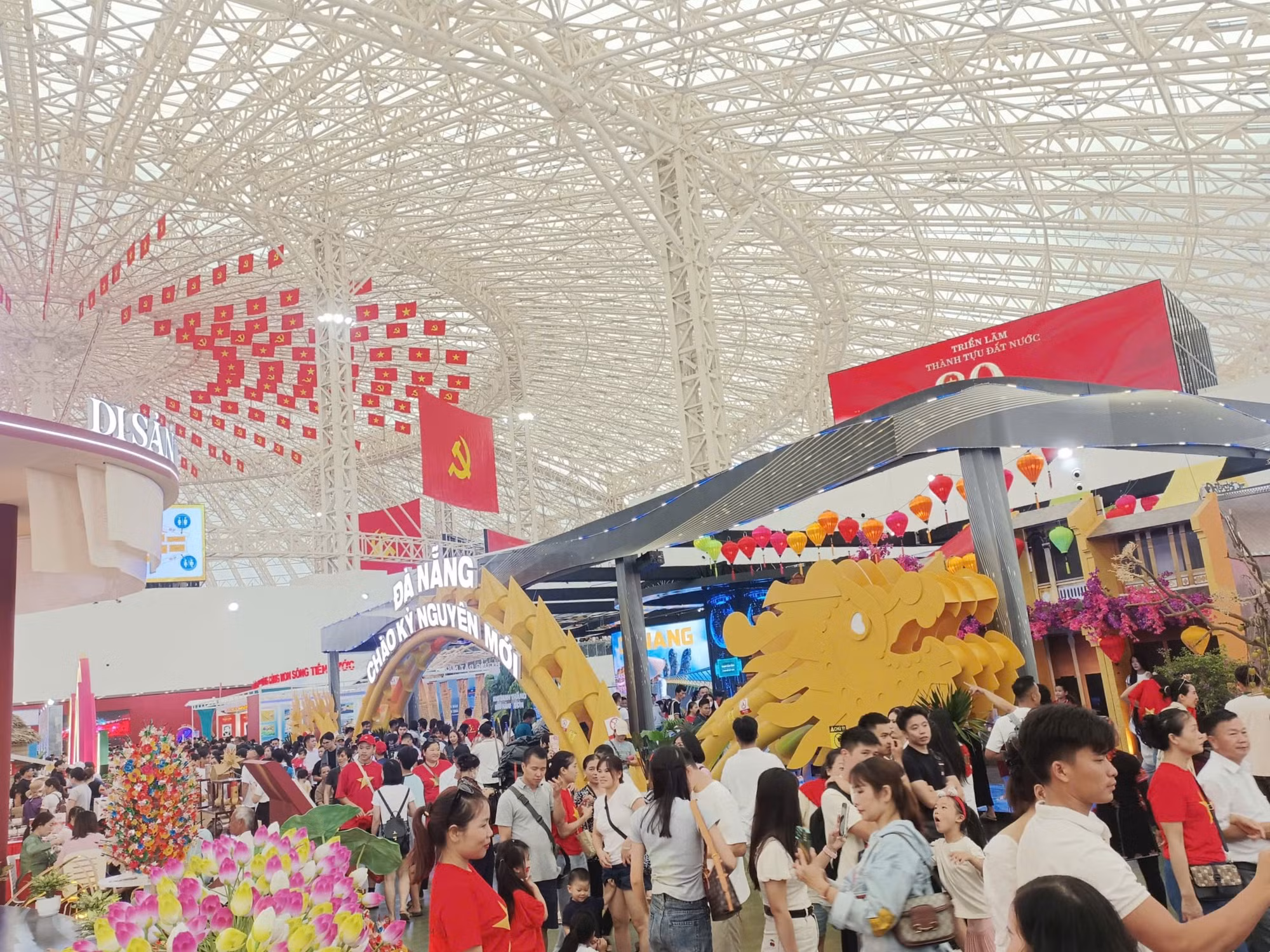 Du lịch văn hoá 3 miền tại Triển lãm thành tựu đất nước “80 năm hành trình Độc lập – Tự do – Hạnh phúc” -0