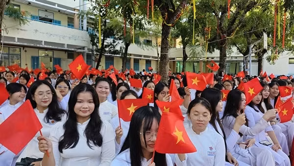 Nghị quyết 71 là “Khoán 10” trong giáo dục