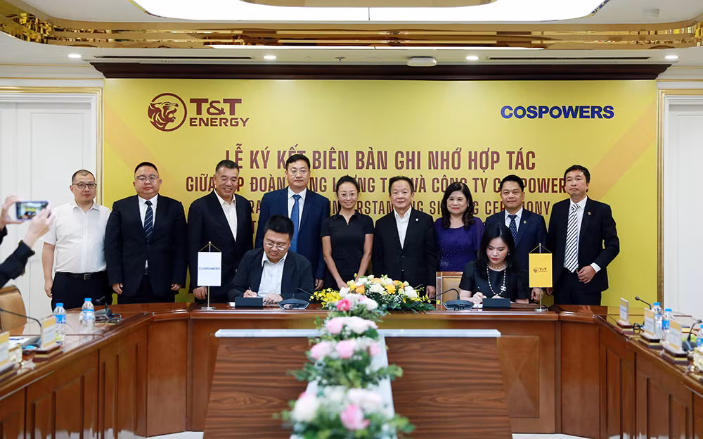 Thấy gì từ việc T&T Group của bầu Hiển thần tốc hoàn thành đường truyền tải điện từ Lào về Việt Nam? -0