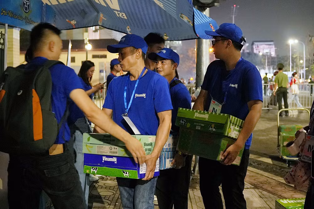 Vinamilk hoà nhịp cùng ngày hội non sông -0