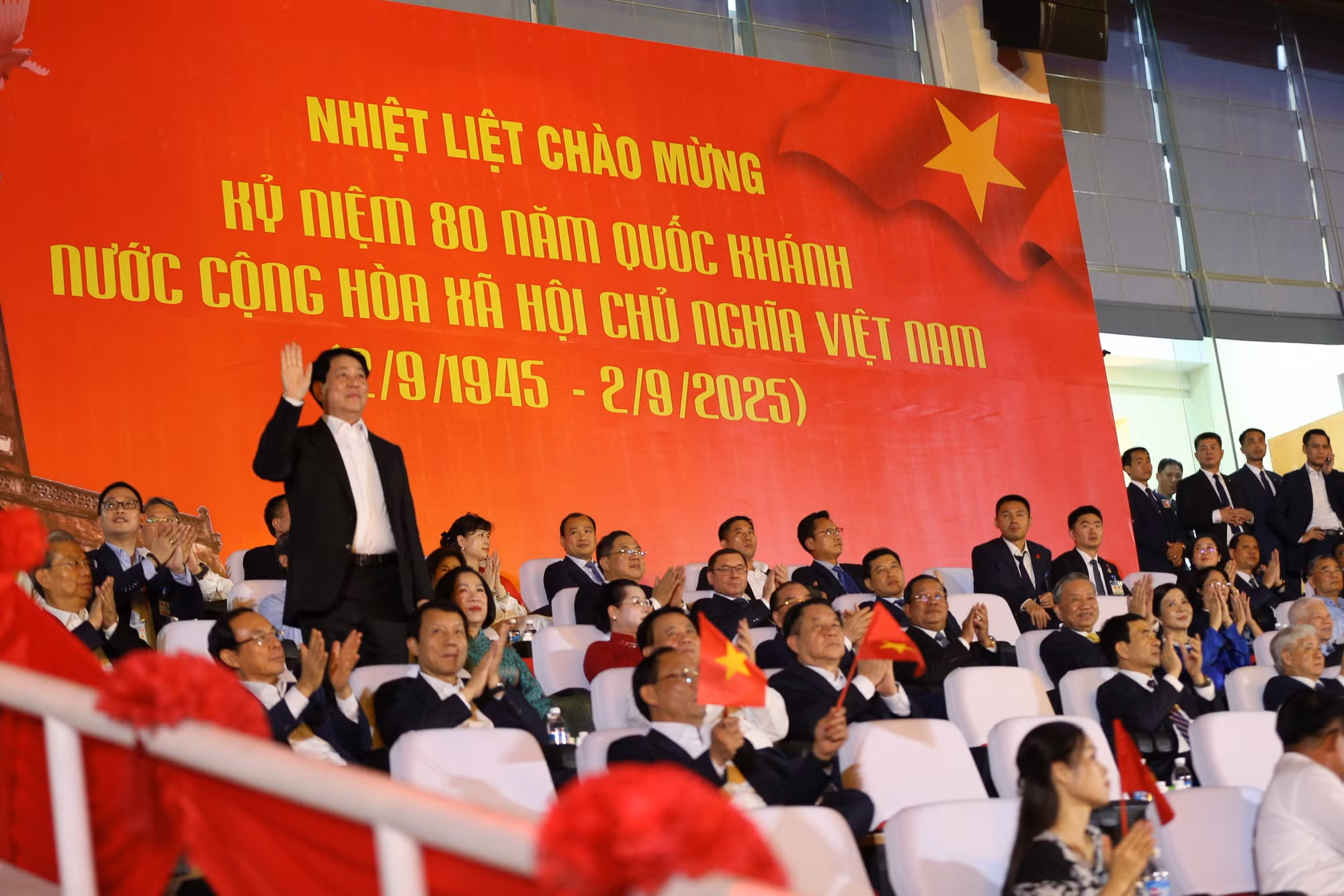 Bản hùng ca về tinh thần Cách mạng tháng Tám bất diệt, niềm tin về tương lai rạng ngời của dân tộc -0