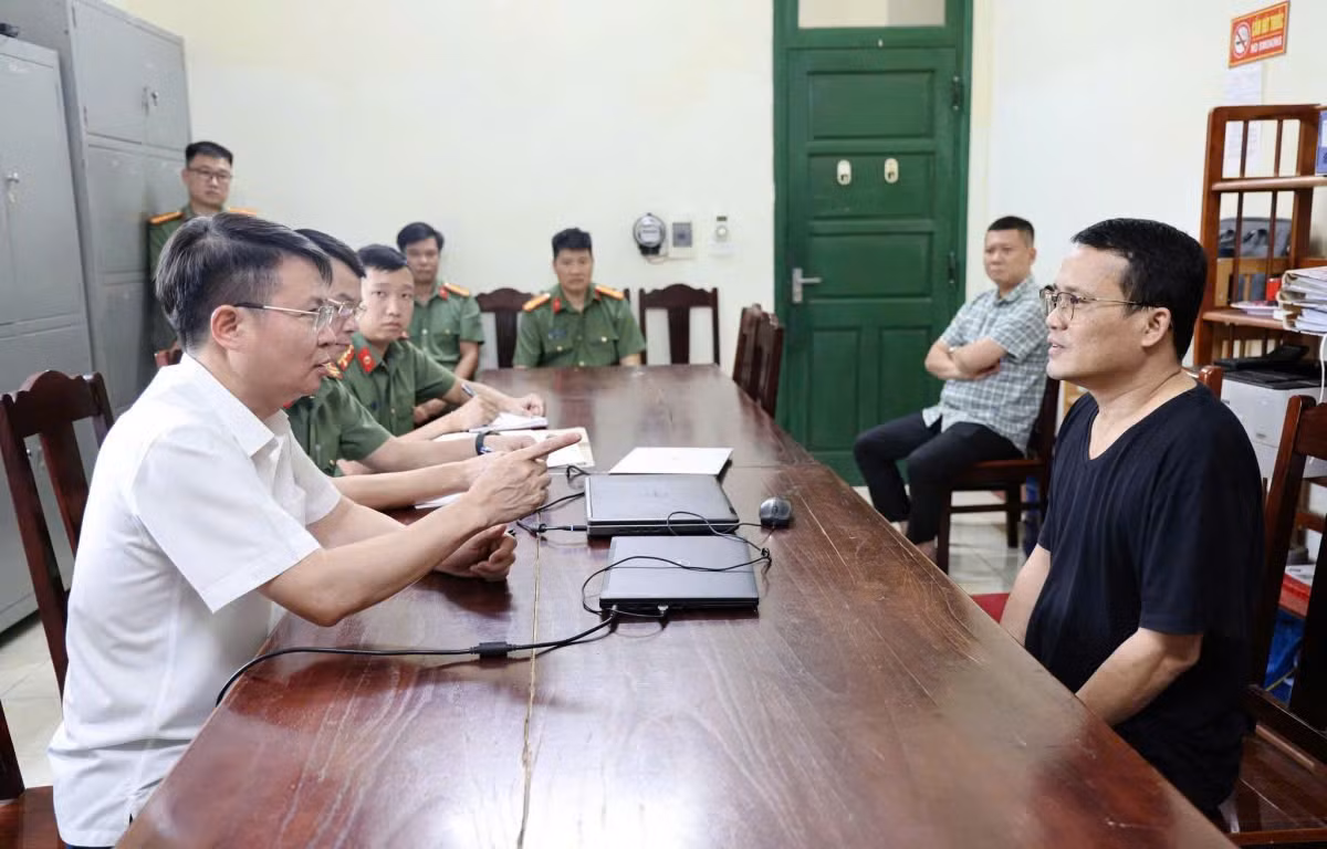 Chuyện ít biết về 