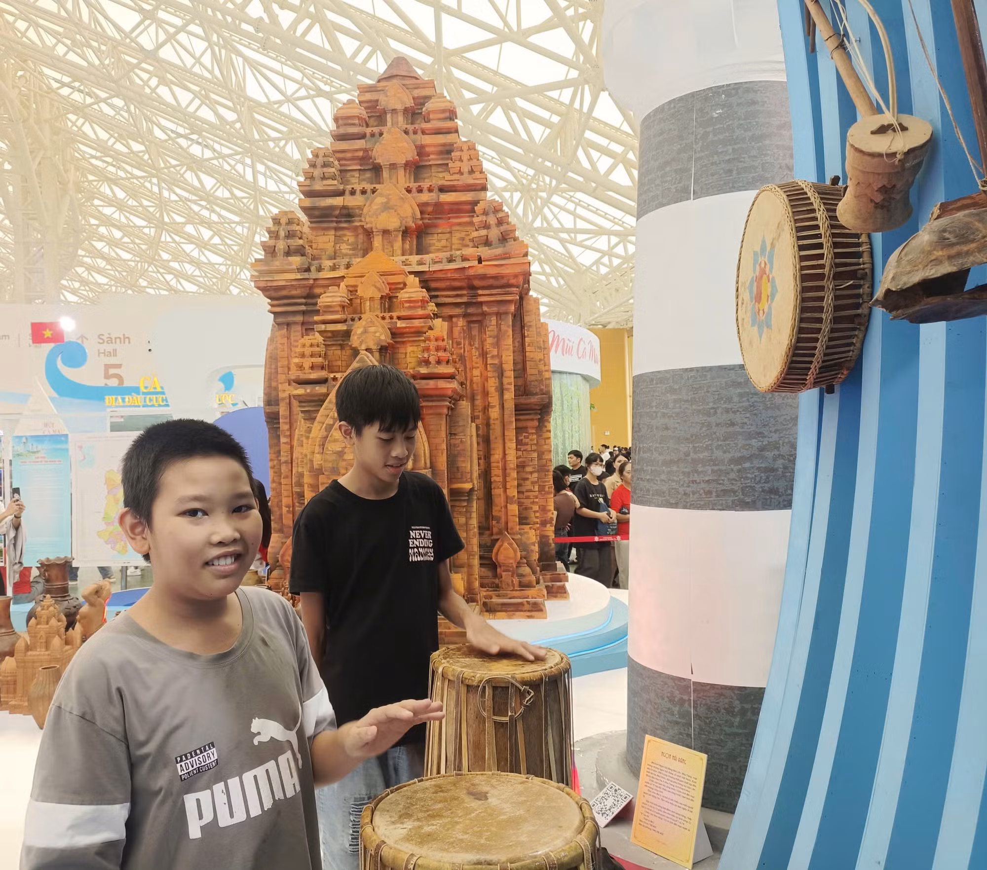 Du lịch văn hoá 3 miền tại Triển lãm thành tựu đất nước “80 năm hành trình Độc lập – Tự do – Hạnh phúc” -0