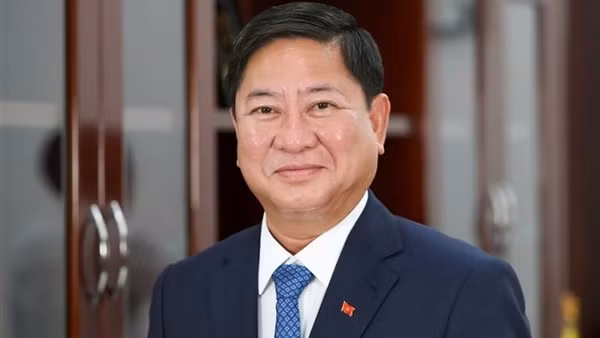 Hai lãnh đạo chủ chốt của tỉnh Khánh Hòa xin nghỉ việc