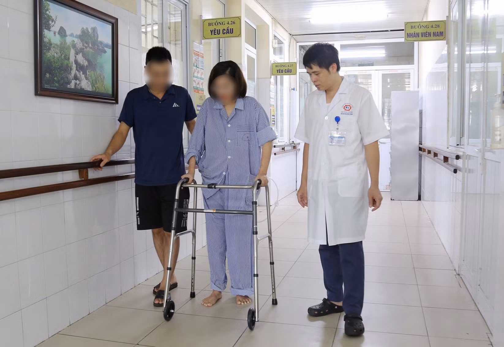 Cứu sống và phục hồi vận động cho nữ bệnh nhân nghi nhảy cầu Bãi Cháy nghi tự tử -0