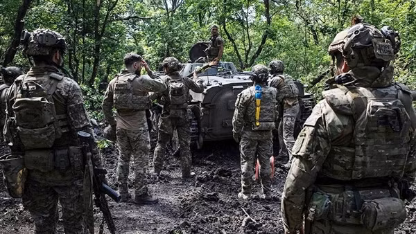 Châu Âu loay hoay tìm phương án an ninh cho Ukraine