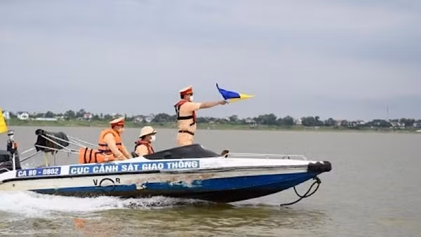 Những quy định mới về tuần tra, kiểm soát và xử lý vi phạm hành chính của Cảnh sát đường thủy