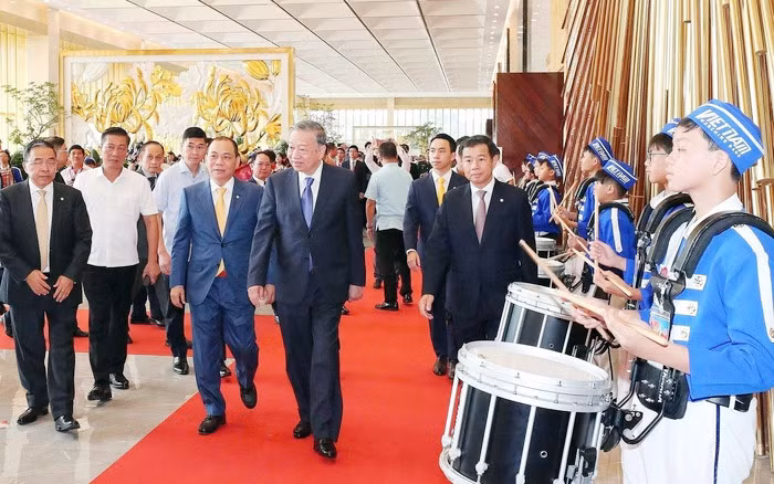 Hành trình nối dài khát vọng -0