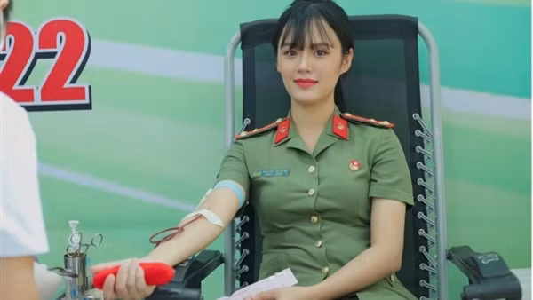 Nữ cán bộ Công an hiến máu tình nguyện, gieo những hạt giống của lòng nhân ái