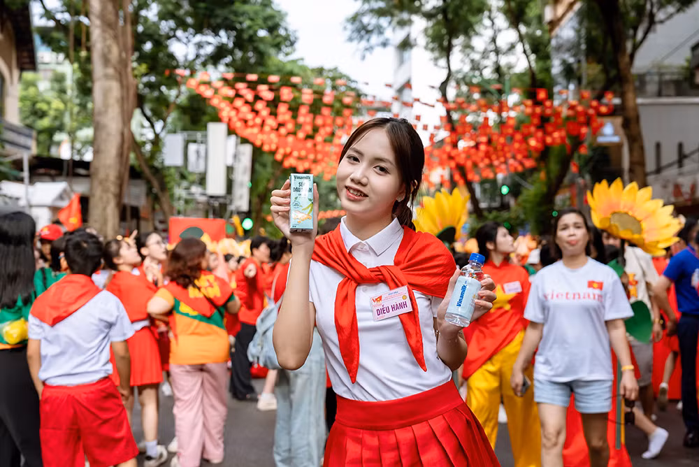 Vinamilk hoà nhịp cùng ngày hội non sông -0