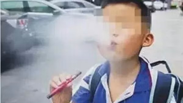 Rối loạn tâm thần vì hút thuốc lá điện tử
