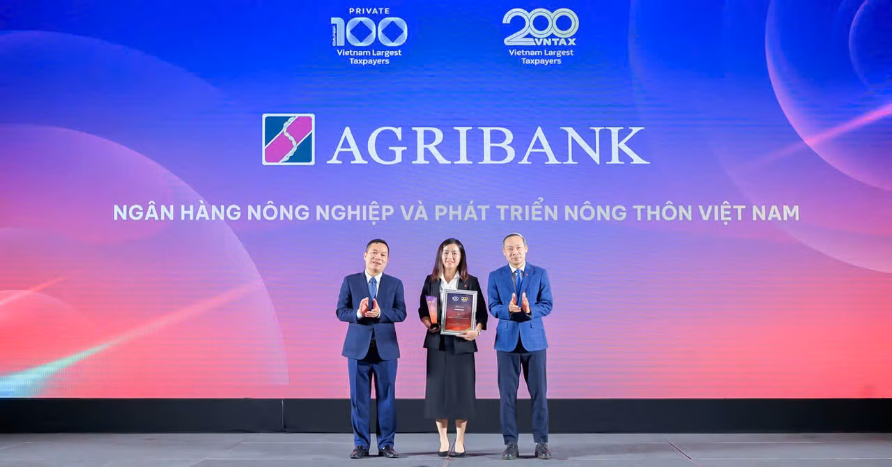 Agribank lọt Top 20 doanh nghiệp nộp ngân sách lớn nhất Việt Nam 2025 -0