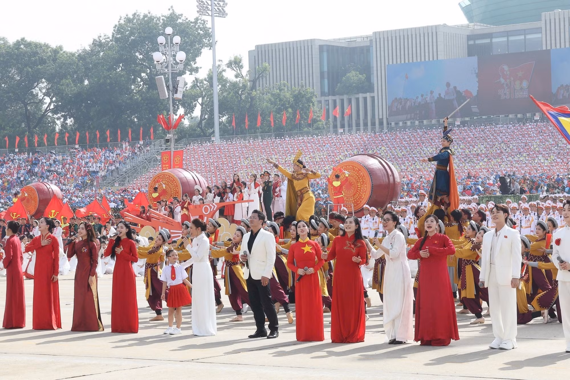 TS.NSƯT Phương Nga: Tự hào hát ở Quảng trường Ba Đình lịch sử vào ngày Quốc khánh 2/9 -0