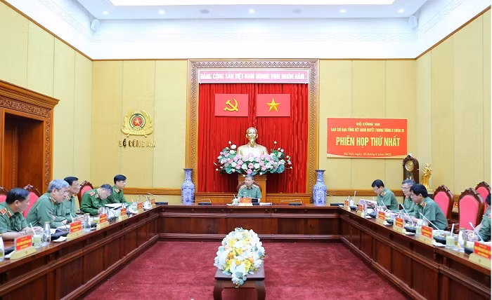 Chuẩn bị tổng kết 10 năm thực hiện Nghị quyết Trung ương 8 khóa XI về Chiến lược bảo vệ Tổ quốc trong tình hình mới -0