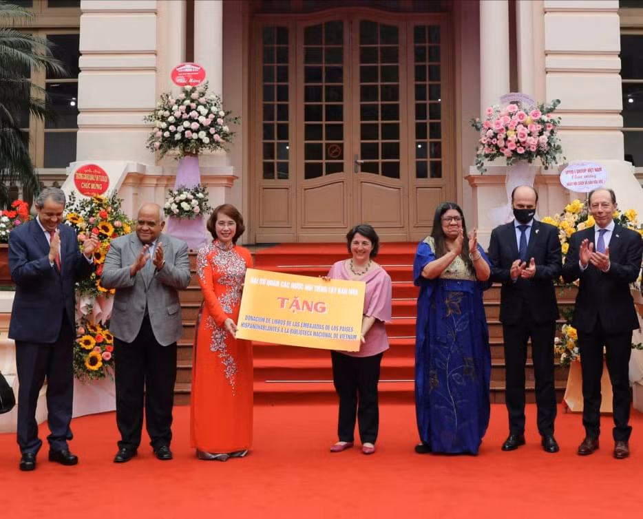 Tưng bừng Ngày hội Sách và văn hoá đọc năm 2022 tại Hà Nội -0