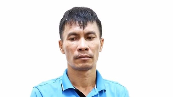 Con nghiện "kiếm mồi" bằng nghề cắt trộm cáp điện
