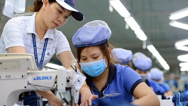 Tăng lương, doanh nghiệp cũng được lợi ảnh 2