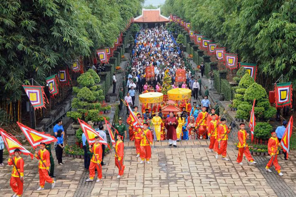 Cả nước nắng đẹp trong ngày Giỗ Tổ Hùng Vương -0