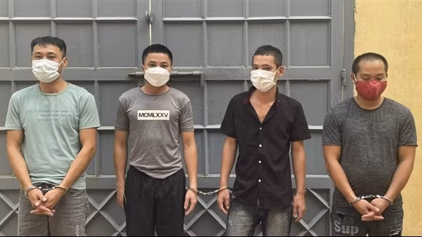 Bắt 4 tên côn đồ đâm chết người sau va chạm giao thông ảnh 4