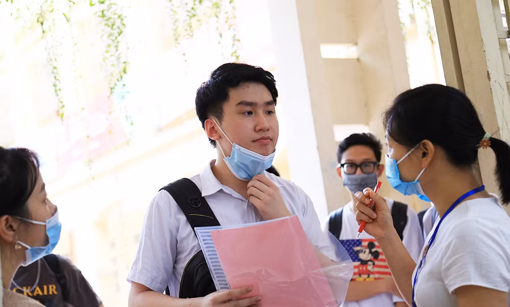 Có công bằng khi bỏ cộng điểm ưu tiên khu vực đối với thí sinh tự do? -0
