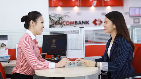 Techcombank ghi nhận 1 tỷ USD lợi nhuận trước thuế ảnh 3