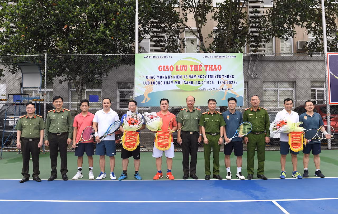 Văn phòng Bộ Công an về nguồn, báo công dâng Bác tại Khu Di tích K9 -1