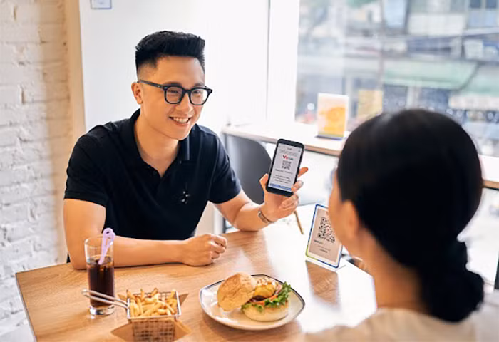 Đảm bảo an toàn cho khách hàng khi thanh toán không dùng tiền mặt -0