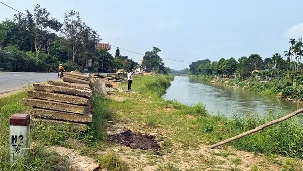 Sửa chữa công trình thủy lợi hư hỏng do bão lụt kiểu… “rùa bò”