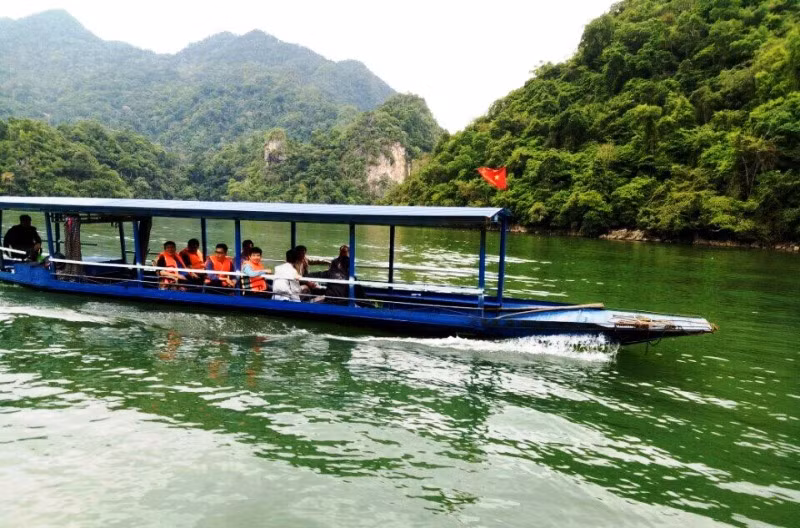 Đảm bảo trật tự an toàn giao thông ở hồ Ba Bể -0