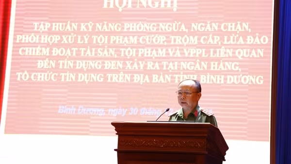 Truy bắt nghi phạm dùng súng cướp ngân hàng ở Hải Phòng ảnh 4