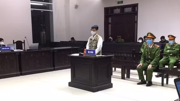 Dũng “vô va” bị phạt 5 năm tù vì tuyên truyền chống Nhà nước Việt Nam ảnh 2