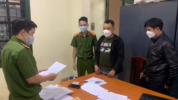 Chuyển tiền tỷ của bạn gái mới quen sang tài khoản của vợ ảnh 3