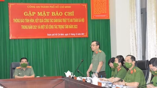 Xử lý vụ bé gái 8 tuổi bị hành hạ tử vong làm án điểm