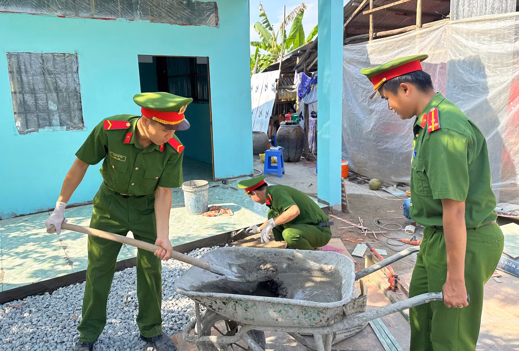 Thắm đượm nghĩa tình Tết Quân – Dân ở nơi địa đầu cực Nam Tổ quốc -0