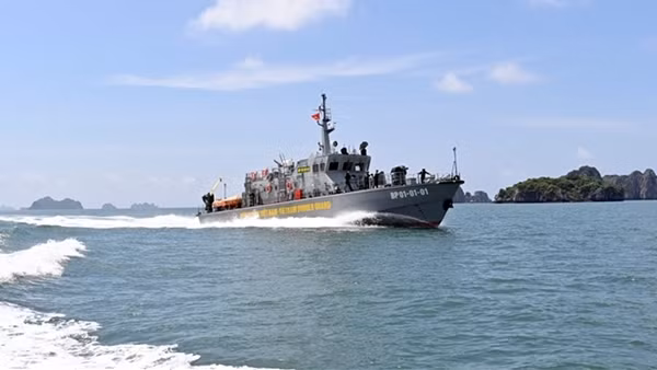 Bài 1: Hàng lậu, hàng cấm vượt biển vào nội địa
