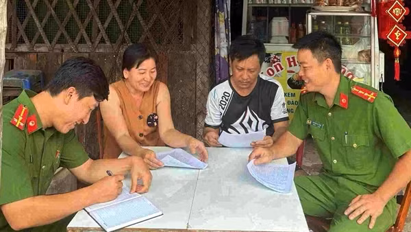 Rà soát dữ liệu dân cư phục vụ bầu cử ở đảo Thổ Châu