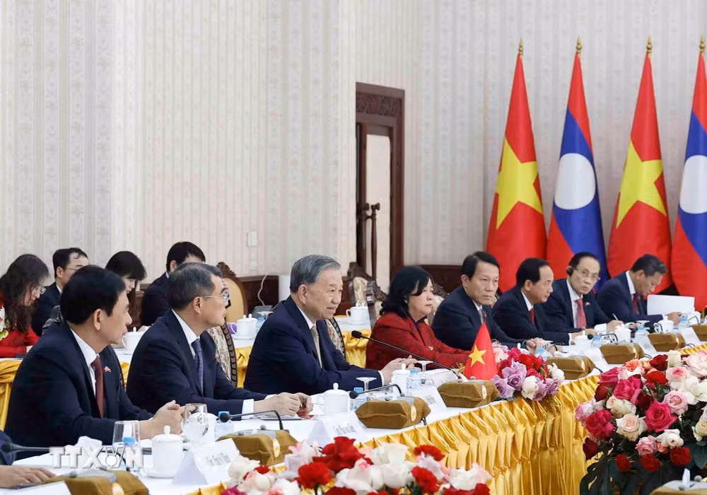 Việt Nam-Lào đẩy mạnh hợp tác toàn diện, tăng cường gắn kết chiến lược -0