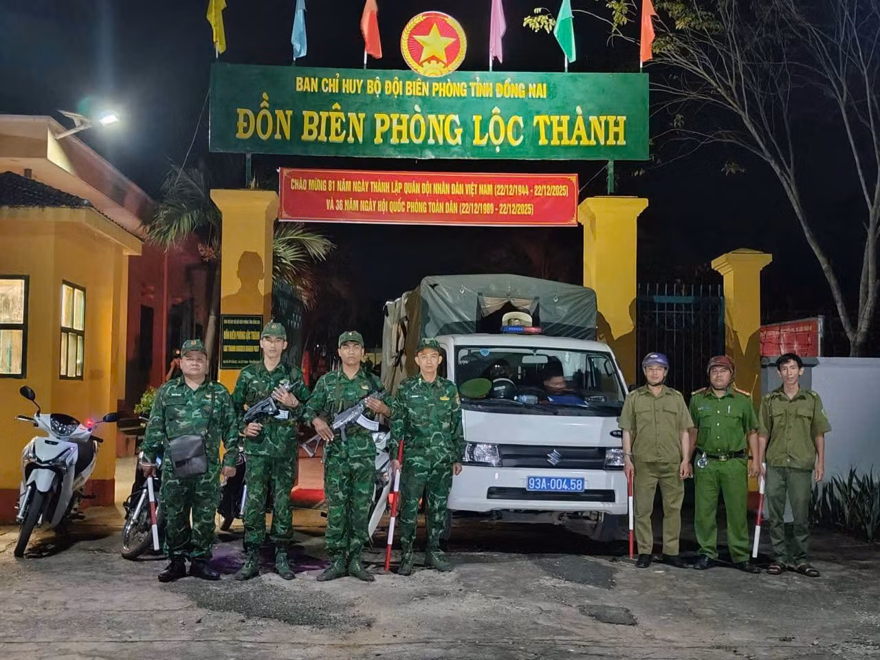 Quyết liệt chặn hàng lậu dịp cuối năm ở vùng biên giới -0