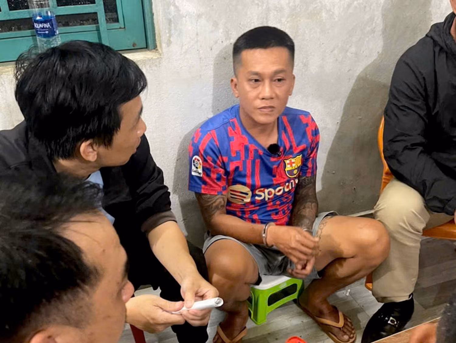 Danh tính bất hảo của hai đối tượng cướp ngân hàng tại Gia Lai -0