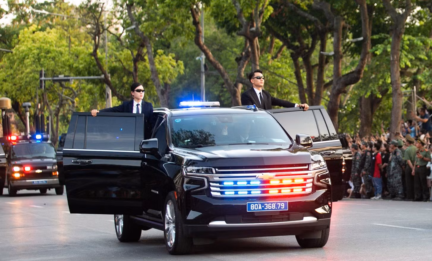 Từ “soái ca Cảnh vệ” A80 đến người mẫu ảnh lịch _ CANDTET2026_T43 -0